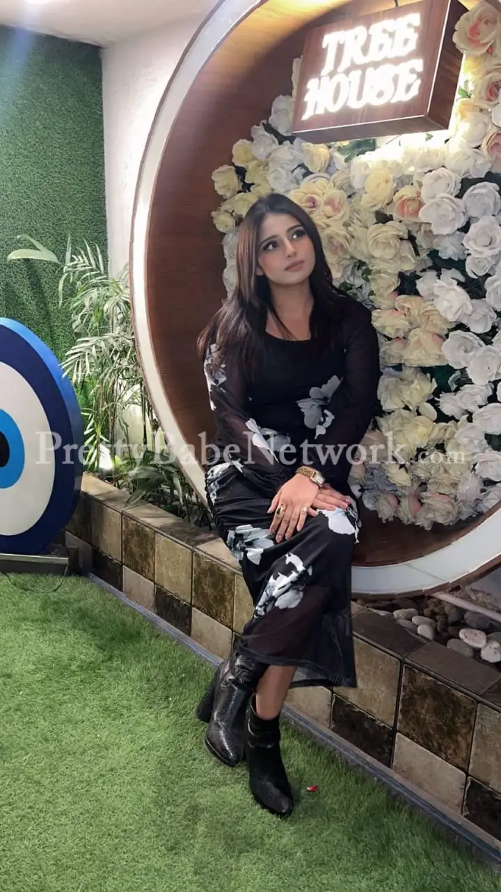 I'm Muskan Model & Escort in JW Marriott Hotel Aerocity - Only Cash Payment